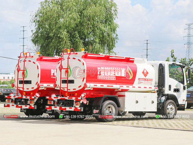 Refueling Truck ISUZU 700P