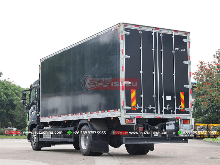 ISUZU Dry Insulated Van Truck - Rear Left Side