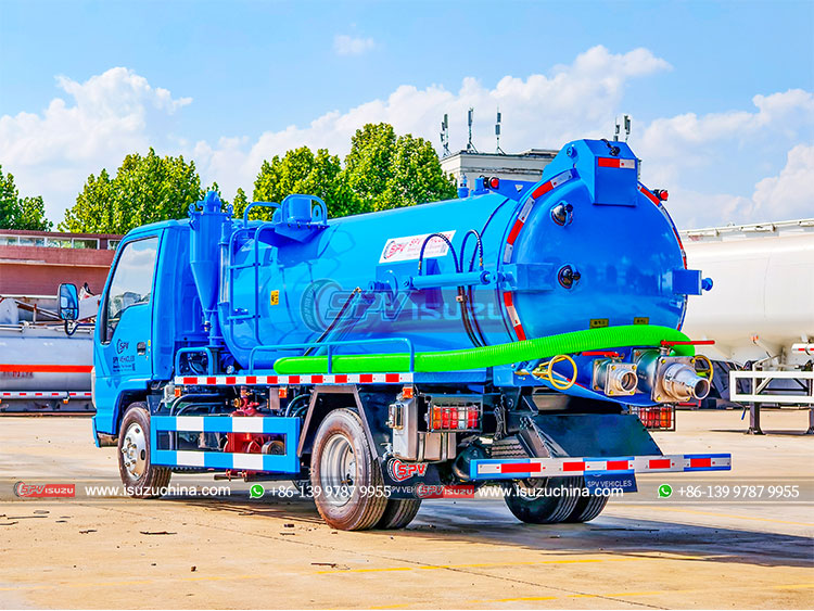 ISUZU Light-Duty Sewage Vacuum Truck - Rear Left Side