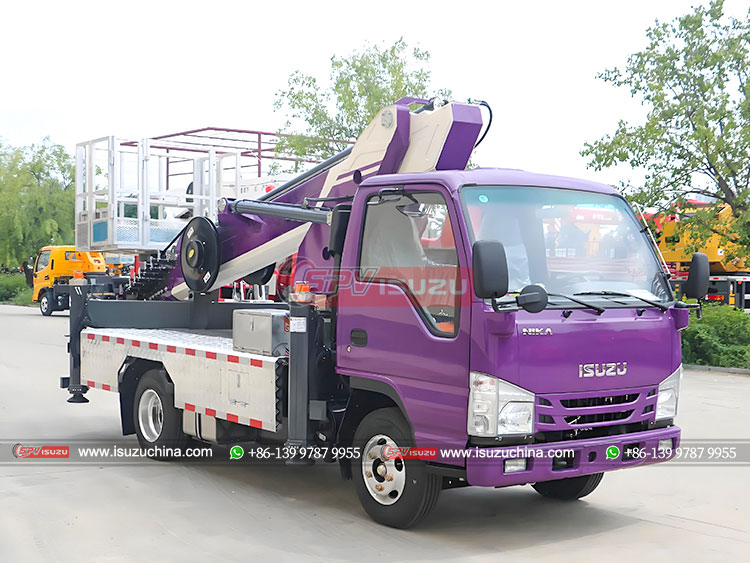 ISUZU 100P Manlift Truck - Front Right Side