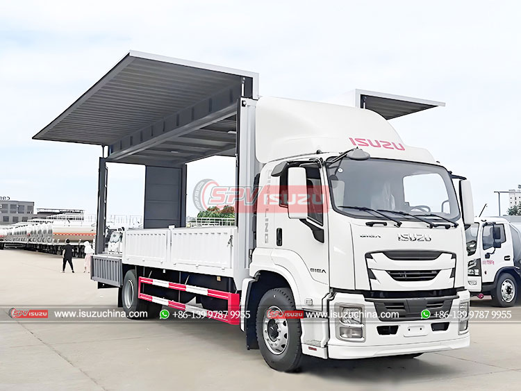 ISUZU GIGA Wing Box Truck - Front Right Side