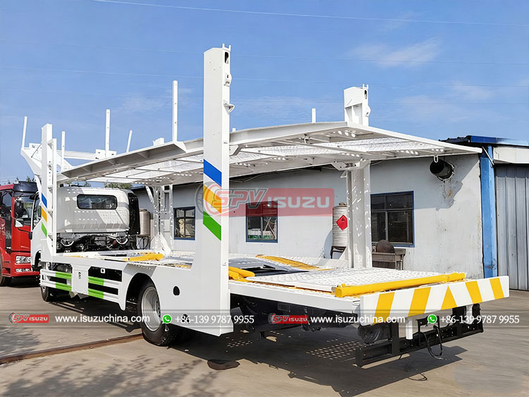 ISUZU 700P Car Transporter - Rear Left Side