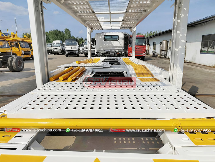 ISUZU NPR Car Transfer Truck - Rear Side