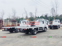 Cargo Hauling Truck ISUZU