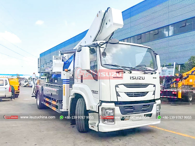 ISUZU GIGA Telescopic Boom Aerial Truck - Front Right Side