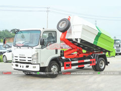 Hook Lift Trash Truck ISUZU
