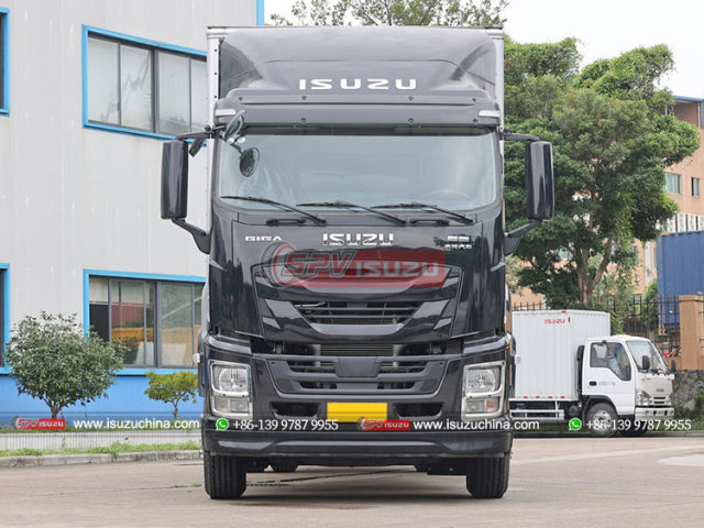 Van Truck ISUZU GIGA
