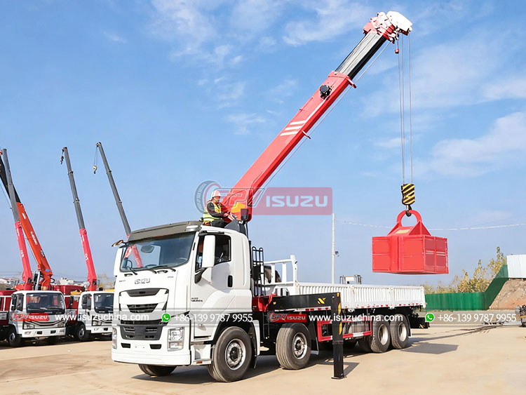 ISUZU GIGA Heavy-duty Loader Crane Truck - Crane Lifting