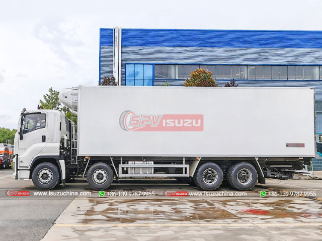 Coldroom Truck ISUZU GIGA 8X4
