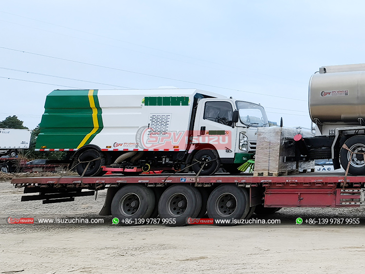 JMC 5CBM Dustbin Vacuum Truck Loaded onto Flatbed Carrying Truck