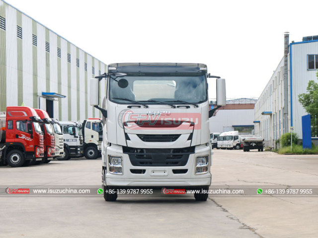 Aviation Refueling Truck ISUZU 6X4