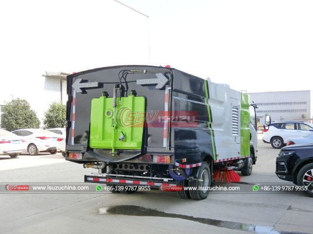 Urban Cleaning Truck ISUZU NPR