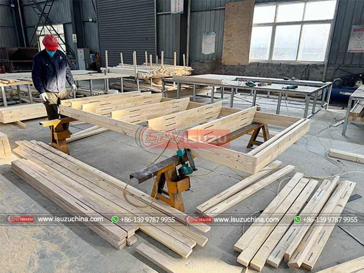 Wood Frames of Reefer Van Truck