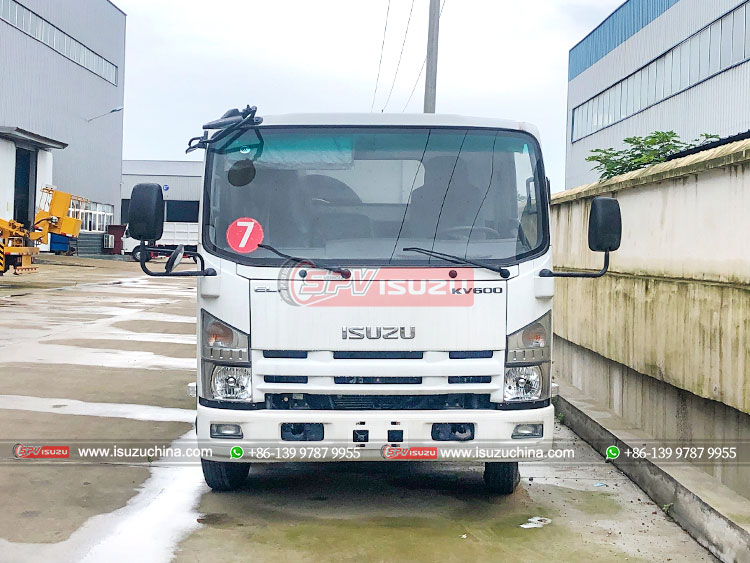 ISUZU Light 4x2 Dumping Lorry - Front Side