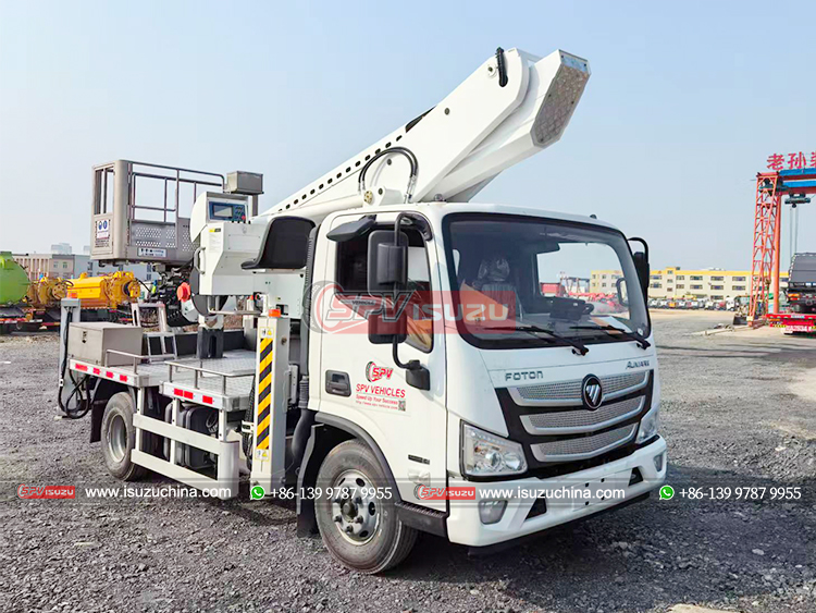 Foton 32M Telescopic Aerial Platform Truck is Ready to Loading Port
