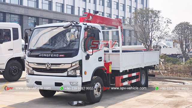 DONGFENG Crane Cargo Truck