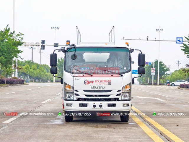 Diesel Supply Truck ISUZU 700P