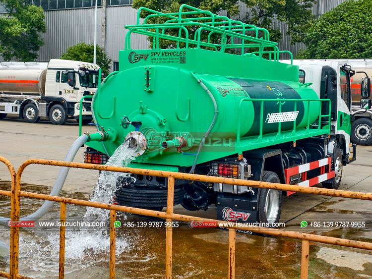 ISUZU Liquid Waste Lorry Discharing Water Test