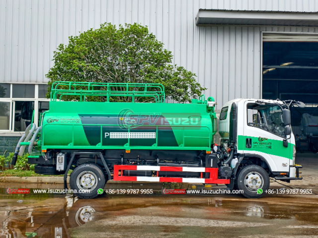 Septic Tank Truck ISUZU