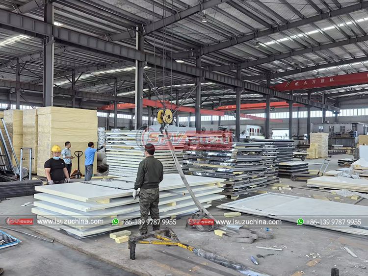ISUZUCHINA Refrigerator Truck Workshop