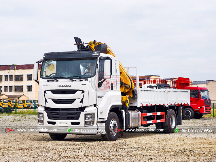  10 Ton Cargo Truck Mounted Crane ISUZU - Front Left