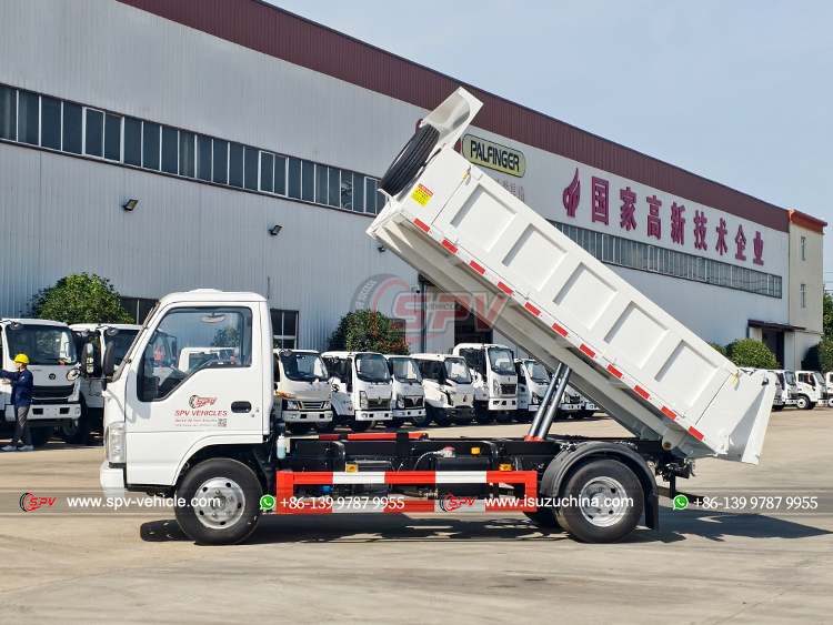 4 CBM Rock Dump Truck ISUZU - Left