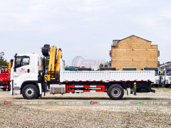 Telescopic Crane Truck ISUZU