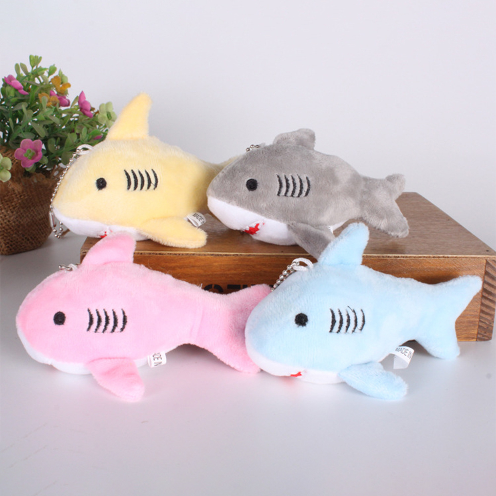 TOY334-4  CM-TOP  4 Llaveros Colgante Tiburón De Peluche Suave Manualidades
