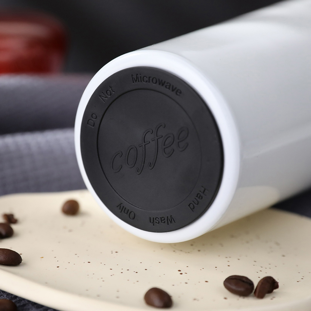 Taza de café aislada al aire libre simple y creativa del acero inoxidable 304, taza del regalo del coche 480ml