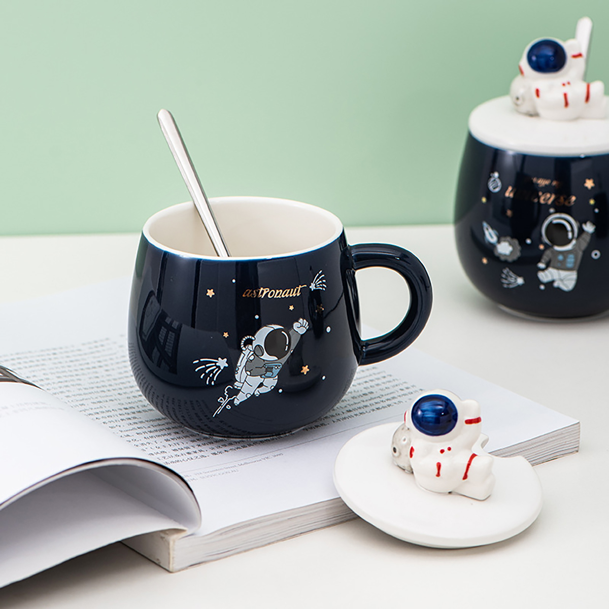 480 ml Taza de cerámica de astronauta