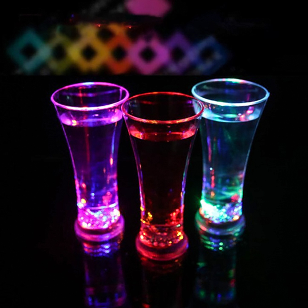 400ml Detección de LED colorida Copa emitente de luz KTV Regalo creativo
