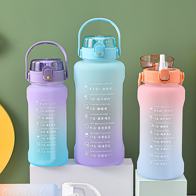 1500ml Botella de agua portátil con asa y pajita