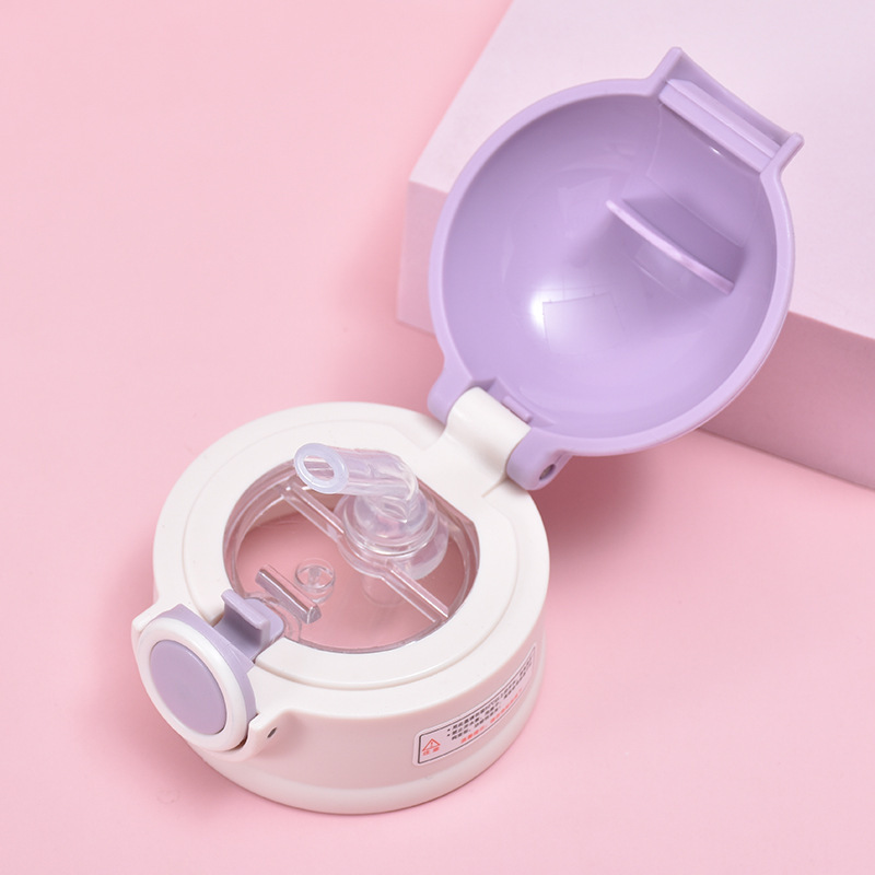 600 ml Vaso de plástico para niños con funda y pajita