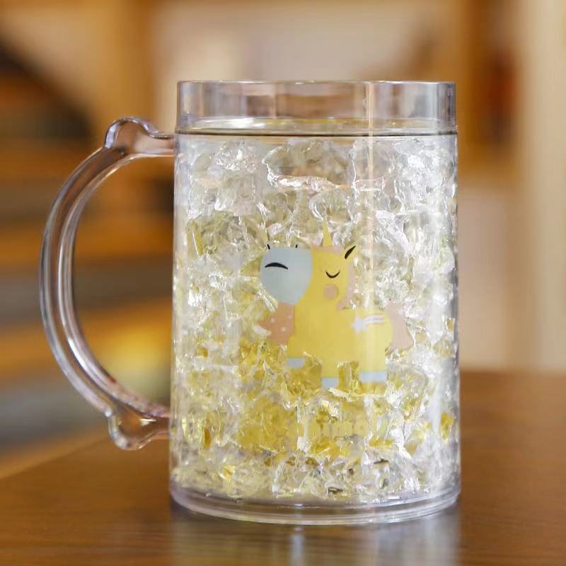 Taza de agua de dibujos animados de 260 ml