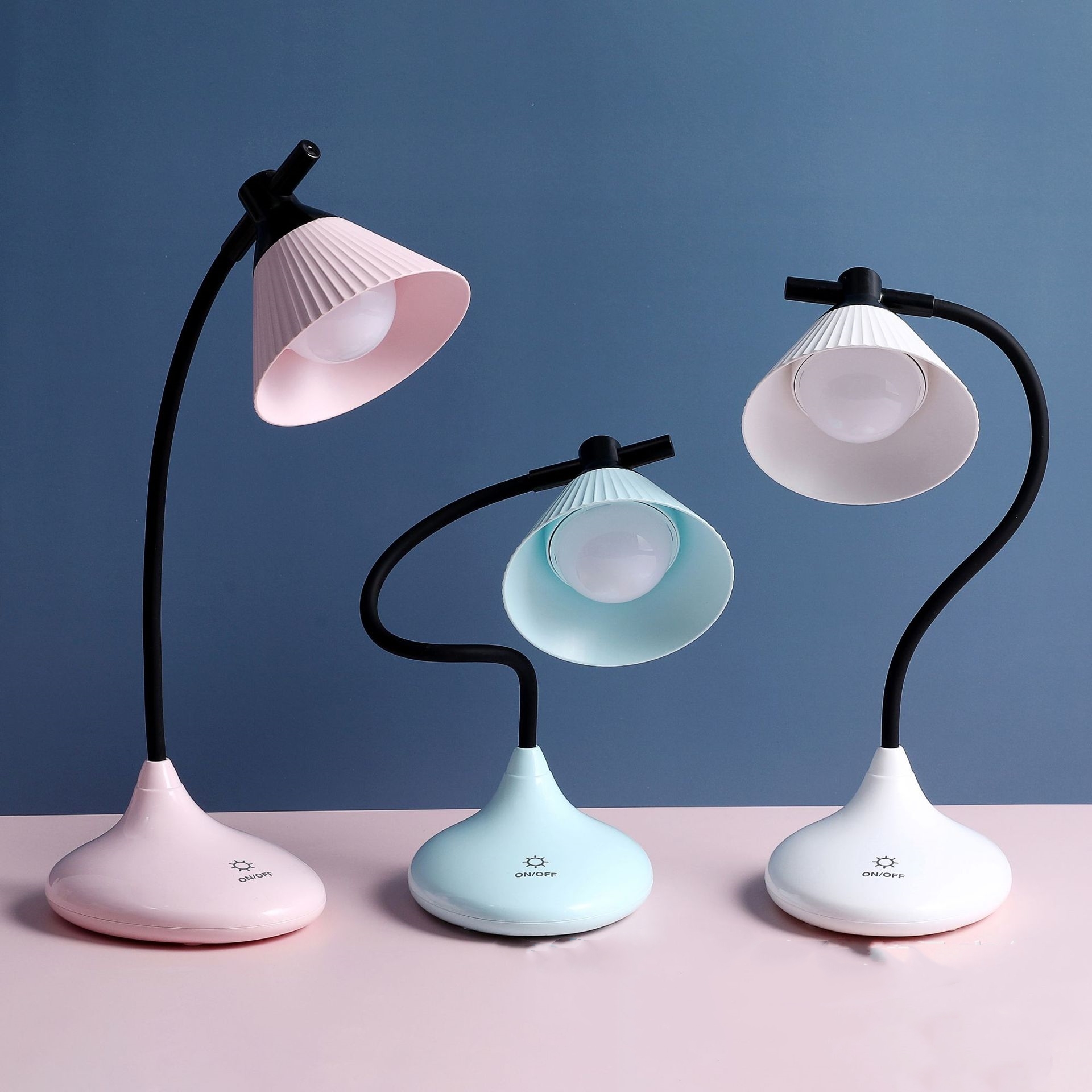 Lámpara de escritorio sensible al tacto, luz nocturna para dormitorio.