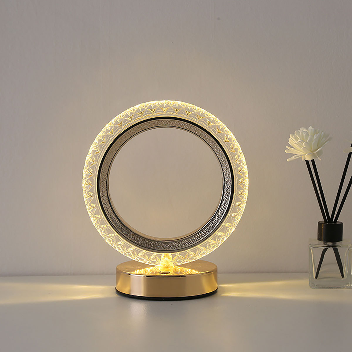 Lámpara de mesa LED con elegante diseño anular, con 3 ajustes de temperatura de color y interruptor táctil