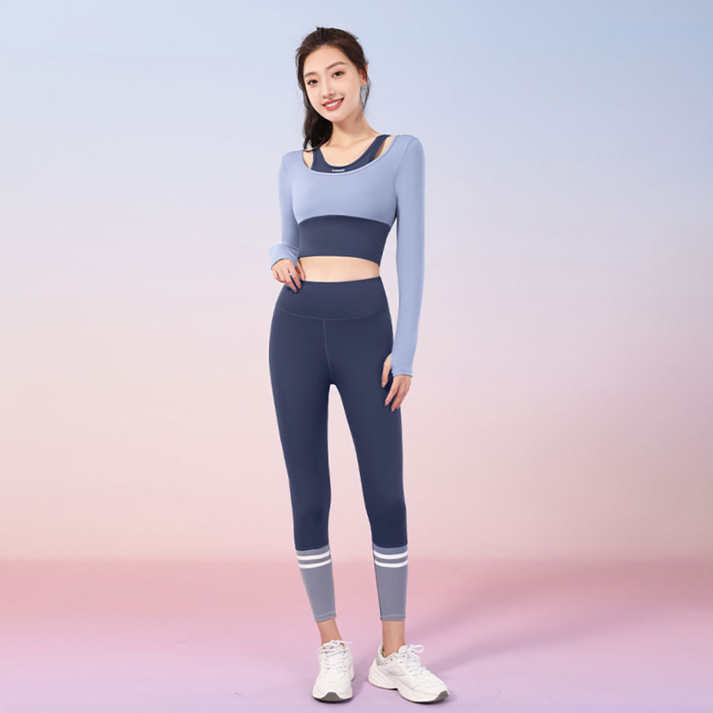 Traje de yoga de manga corta