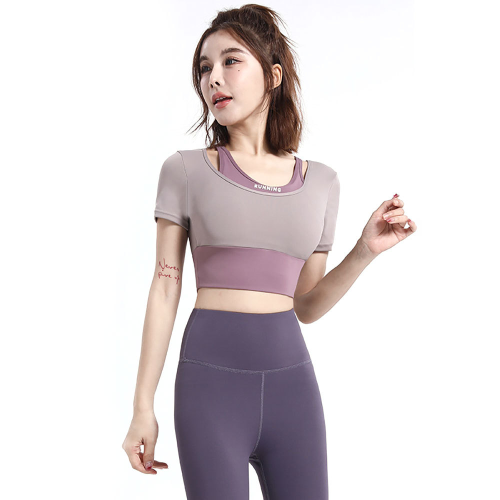 Traje de yoga de manga corta