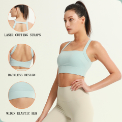 Women‘s square neck sports bra