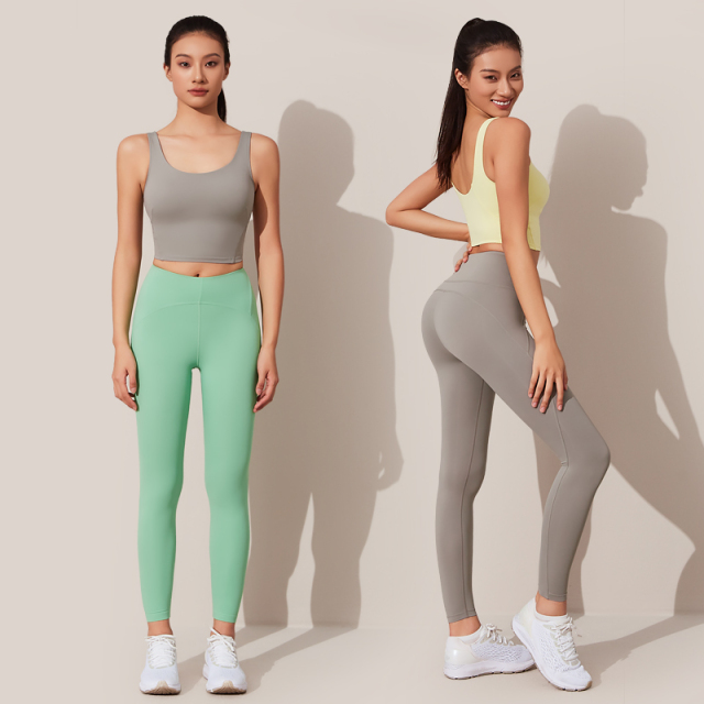 Bella Custom Low Neck Sports Tank – High Elasticity, Minimalist Comfort