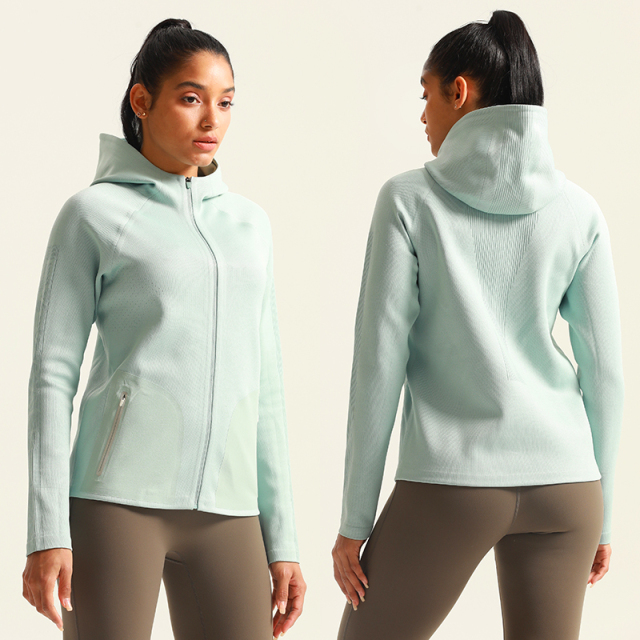 Bella Seamless Bonded Jacket – Soft, Breathable, Ideal for Running & Outdoor Cycling