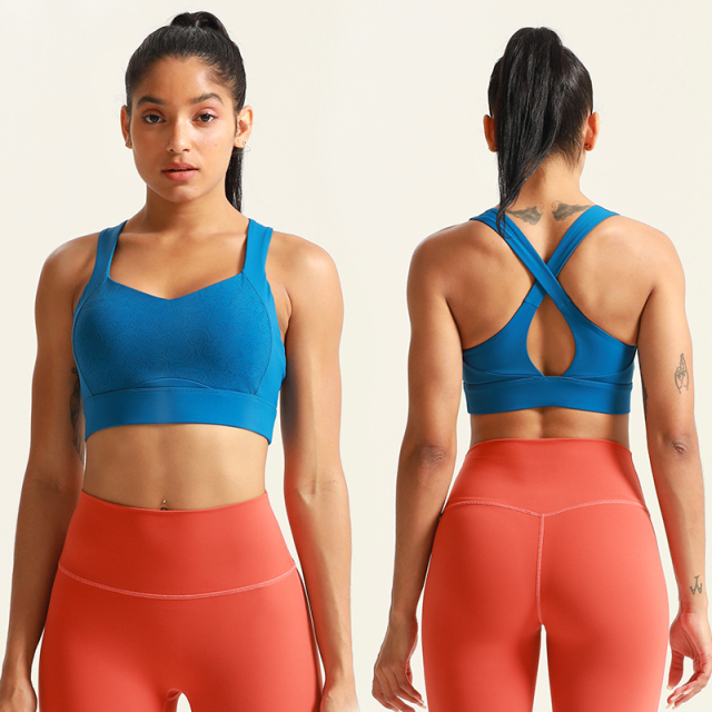 Laser Cut Women's Breathable Yoga Bonded Bra Legging Sets Sportswear