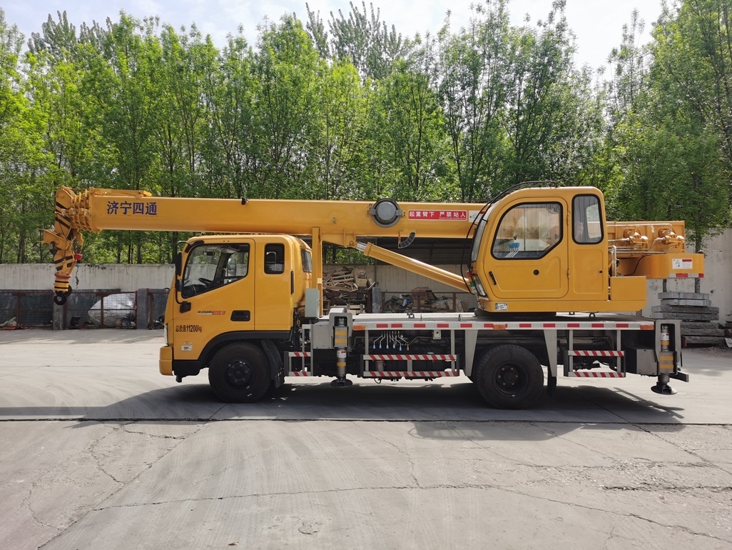 STSQ10T-FT 10 Ton Foton truck crane