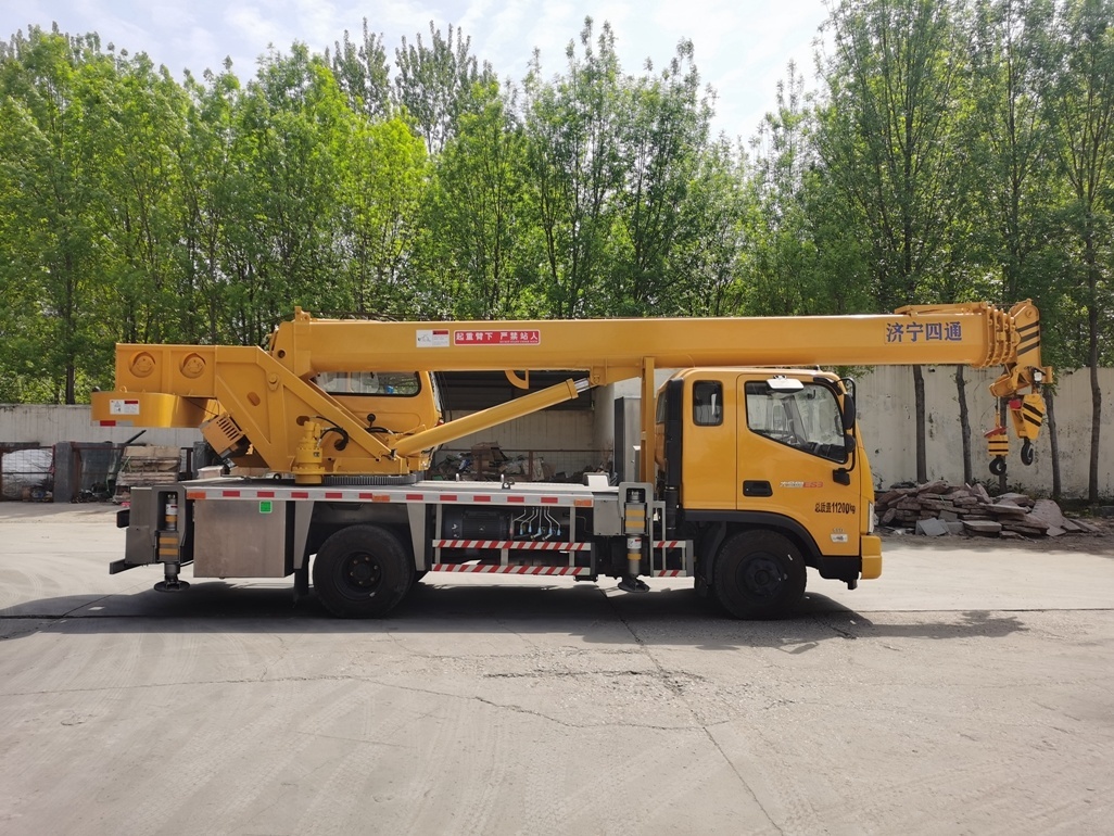 STSQ10T-FT 10 Ton Foton truck crane