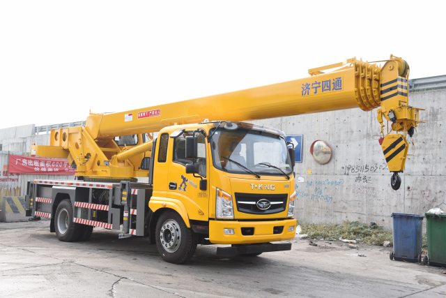 STSQ12T-TJ 12 Ton truck crane
