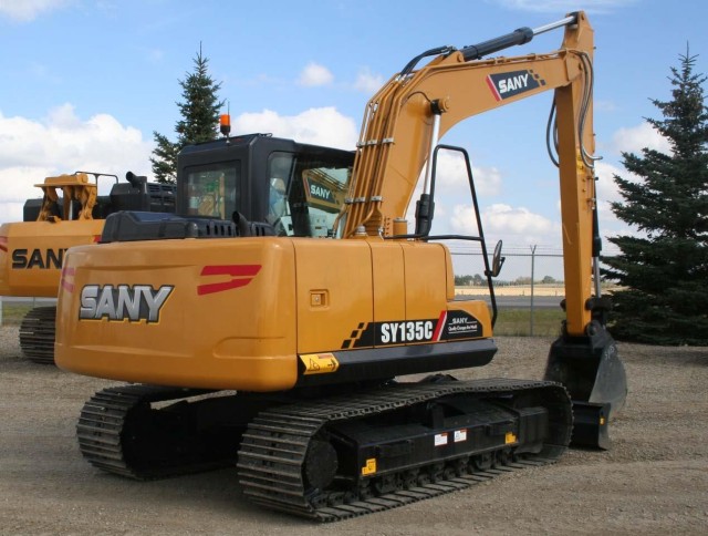 SANY SY135C 15 ton excavator long arm hydraulic excavator
