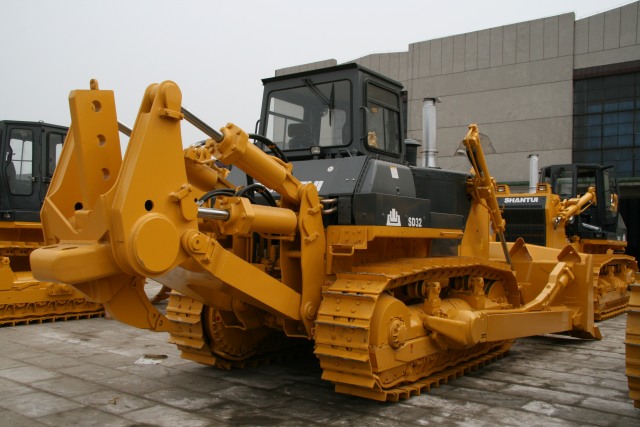 Shantui SD32 bulldozer