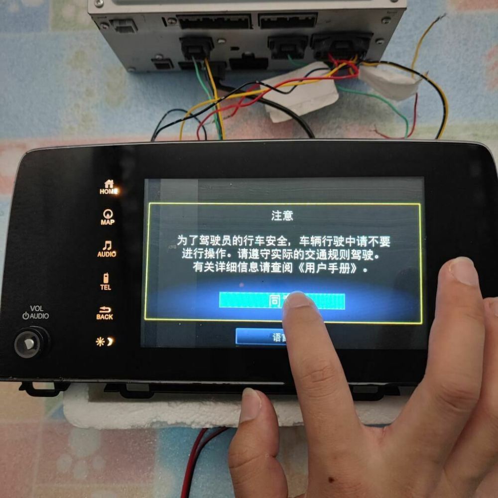 New 7 Inch 60 Pins Touch Screen 39710-TLA-A21 For 2017-2021 Honda CRV Car CD Audio Multimedia Player Navigation Radio