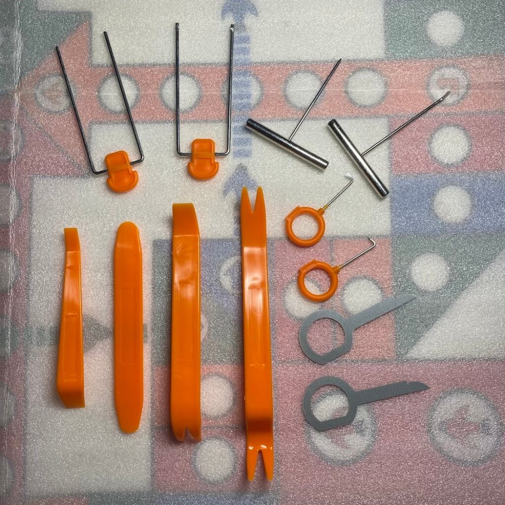 12 Pcs Portable Auto Car Radio Panel Door Clip Panel Trim Dash Audio Removal Installer Pry Kit Repair Tool Pry Tool Hand Tools