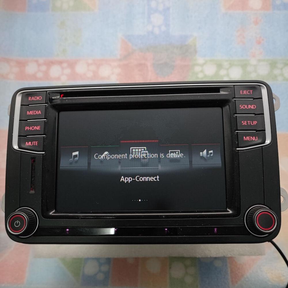 New 6.5'' 40 Pins Shiny Touch Screen Glass Digitizer For VW MIB 200 680 682 Car DVD Audio Multimedia Player GPS Navigation Radio